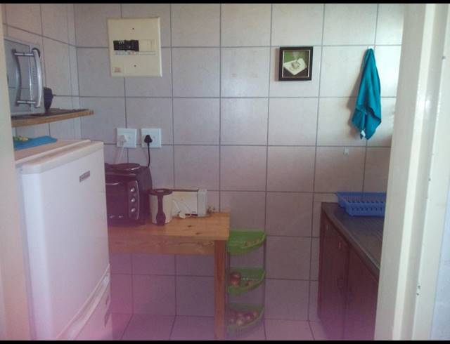 1 BEDROOM APARTMENT RENTED IN HUMEWOOD